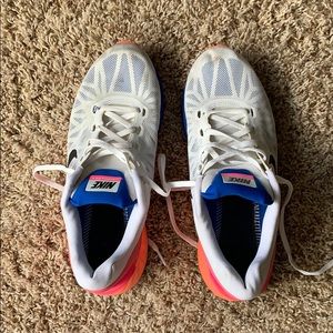 Used women’s sneakers
